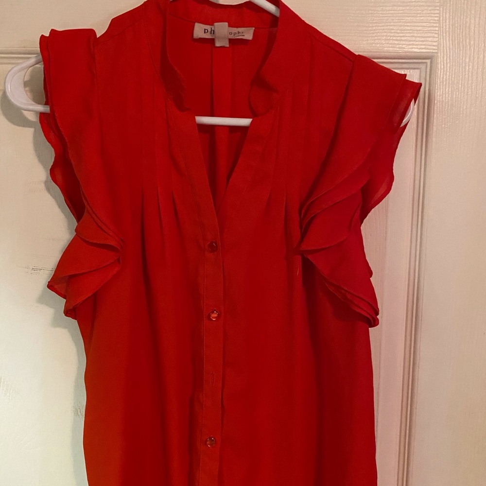 Button up sleeveless blouse